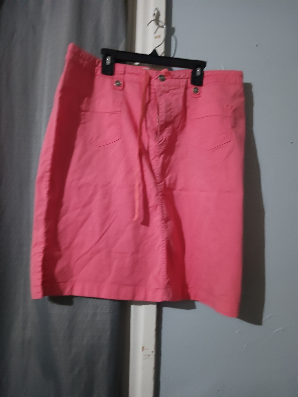 Route 66 Coral-Pink Midi Skirt with Front Pockets